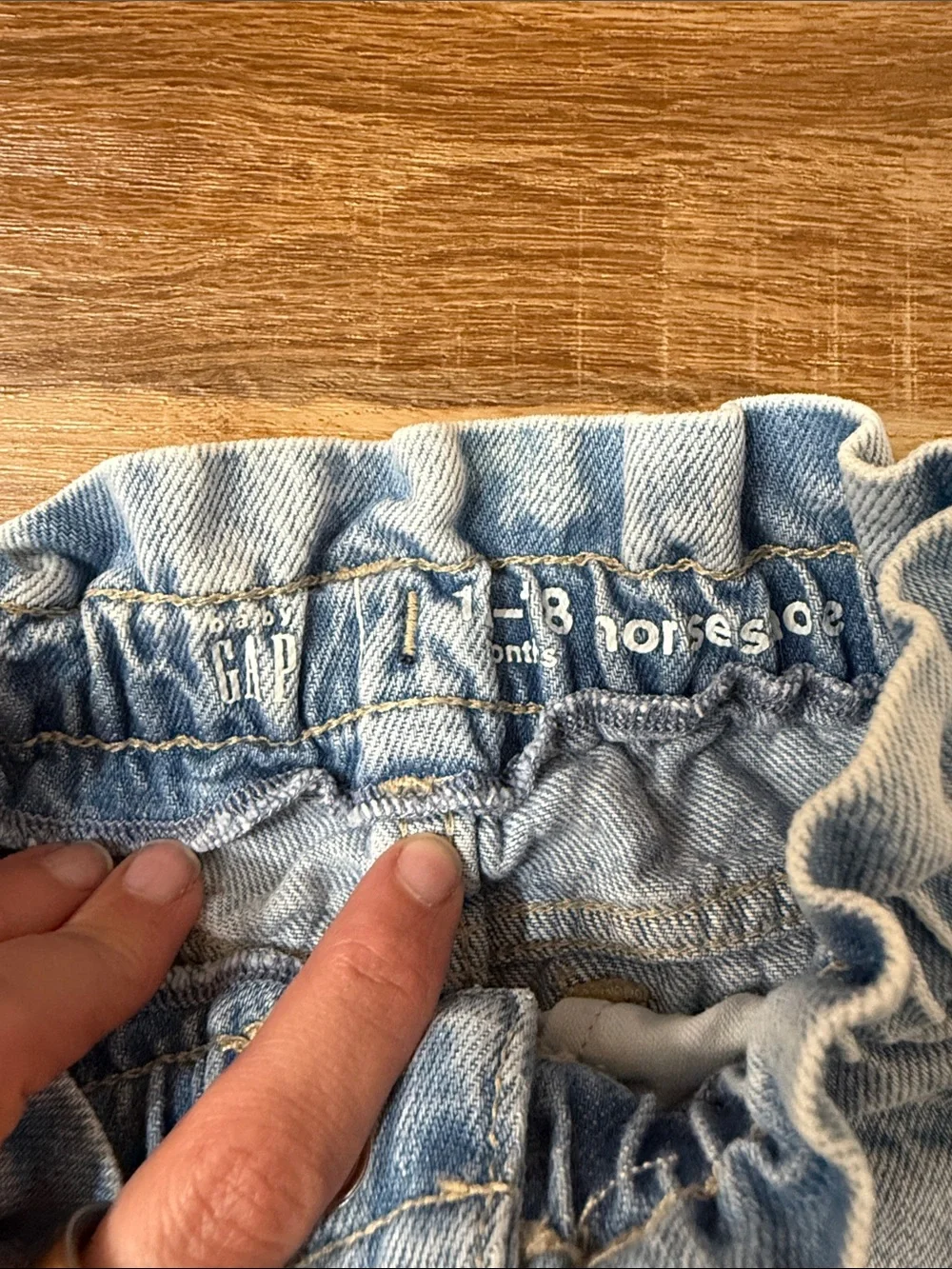 Baby GAP Girls Light Blue Denim Horseshoe Barrel Jeans with Bow Embroidery